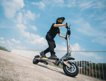 KuKirin G2 electric scooter with original charger, battery charging maintenance guide